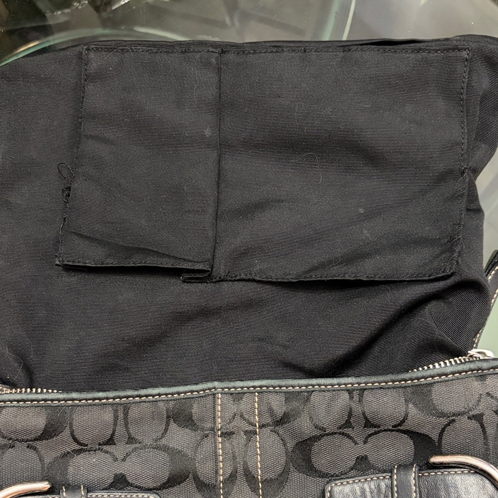 Coach Vintage Style 3574 Black Signature Designer Shoulder Bag or Crossbody - Picture 5 of 9